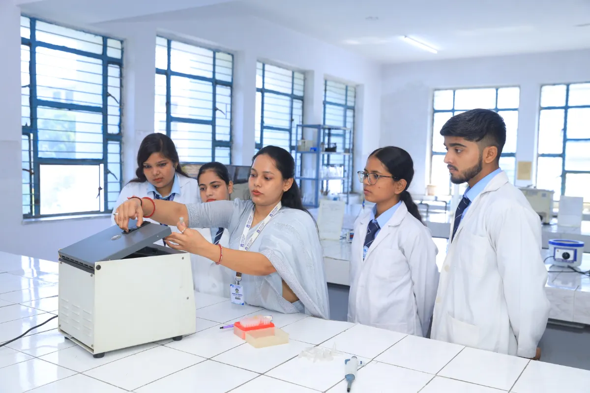  Departmental Lab Images